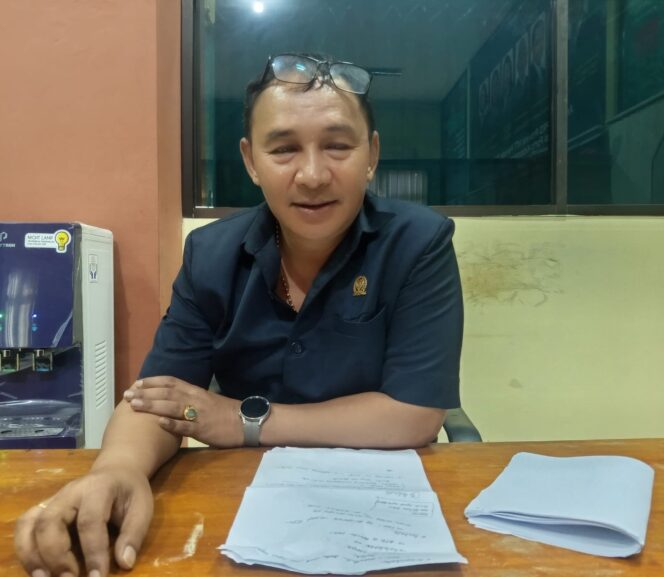 
					Anggota Komisi IV DPRD NTT, Marselinus Anggur Ngganggus 