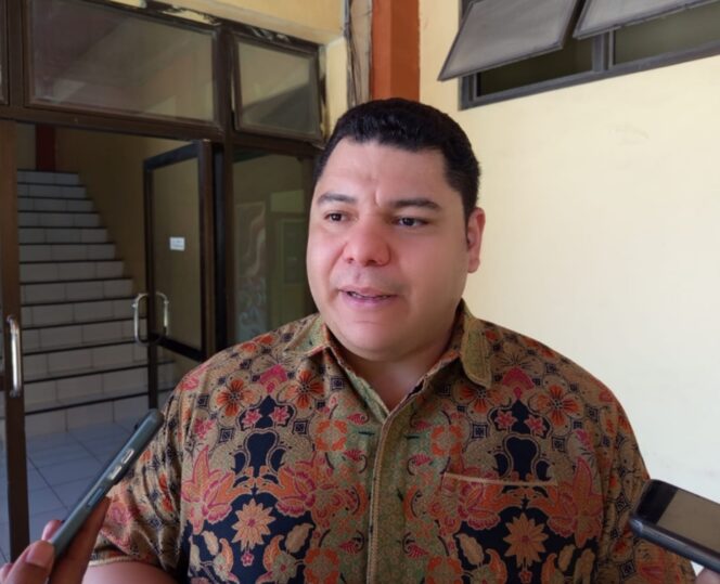 
					Wakil Ketua DPRD NTT, Fernando Soares.