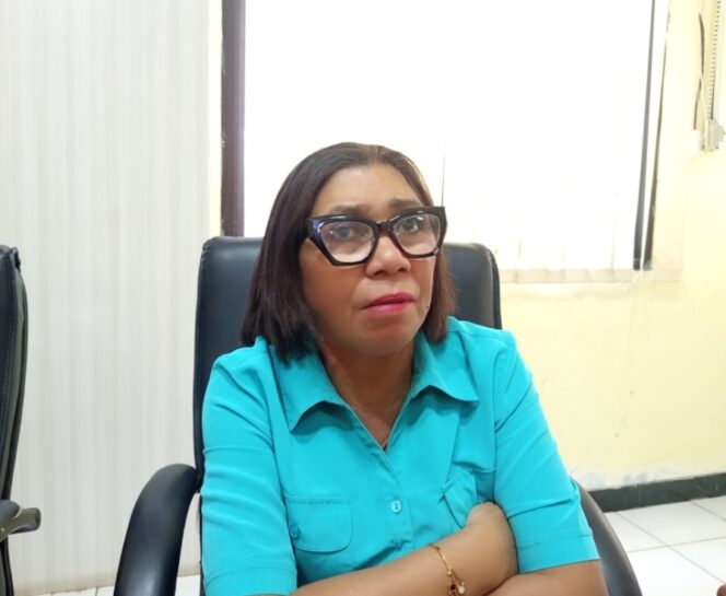 
					Sekretaris Komisi V DPRD NTT, Ana Waha Kolin