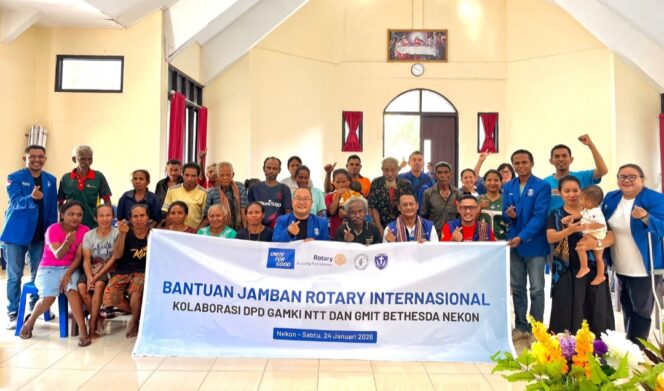 
					Rotary Club, GAMKI NTT, dan GMIT Baitesda Bangun 28 Jamban Sehat di Nekon