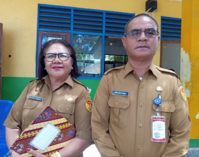 
					Eksekusi Putusan PTUN, Kadis PK NTT Kembalikan Safira ke SMKN 5 Kupang