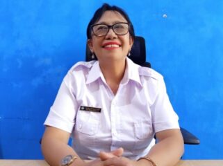 Plt Kepala Sekolah SMKN 3 Kupang, Altje L. Papote, S.TP., MPd