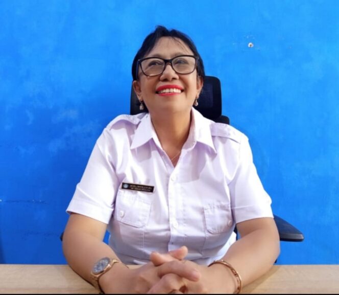 
					Plt Kepala Sekolah SMKN 3 Kupang, Altje L. Papote, S.TP., MPd