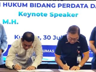 Penandatanganan MoU antara Bank NTT dengan Kejati NTT. FOTO: Istimewa 